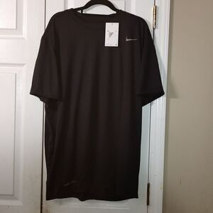Nike The Nike Tee  Dri fit black shirt Sz XXL